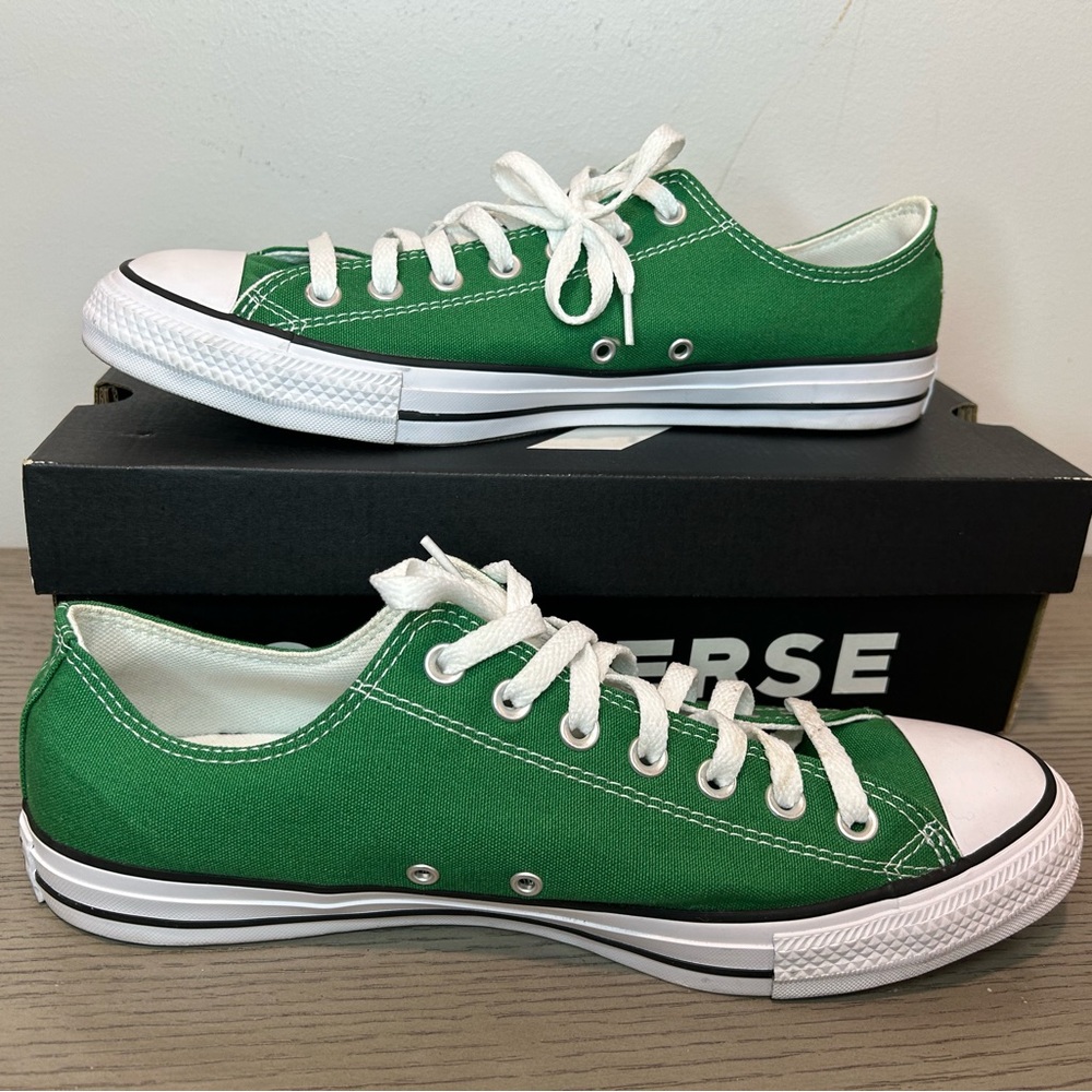 Converse low top